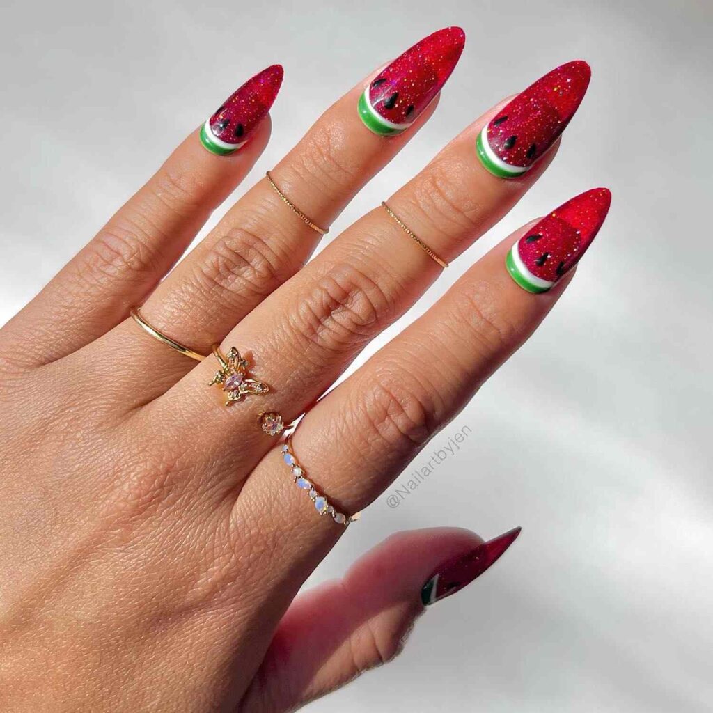 Vibrant and eye-catching nail colors for bold fashion
lovers